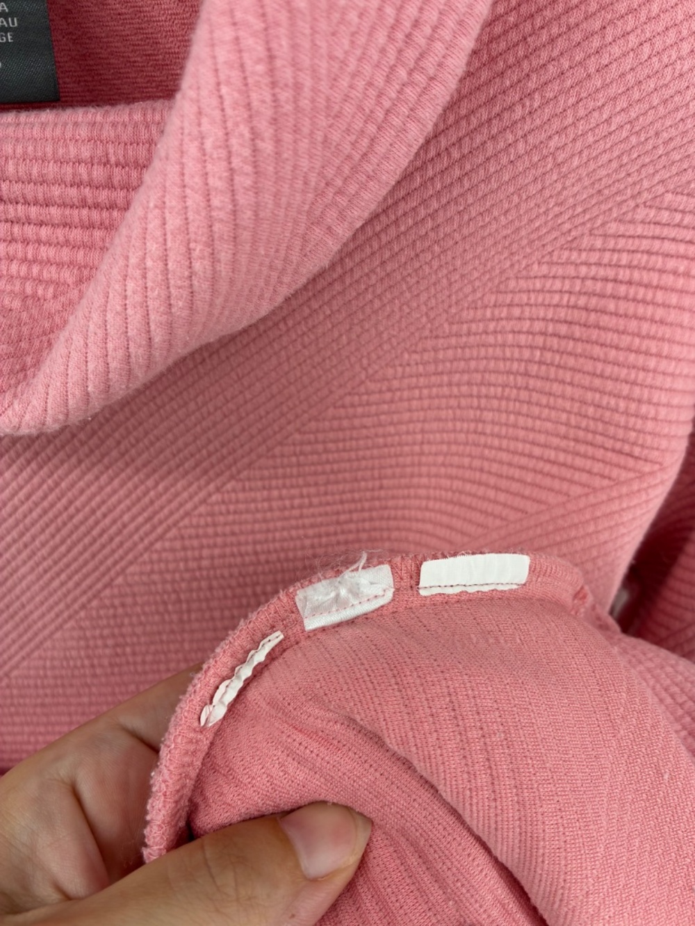 MASSIVE $10 SALE Joe Fresh Pink Turtleneck - Picture 4 of 8